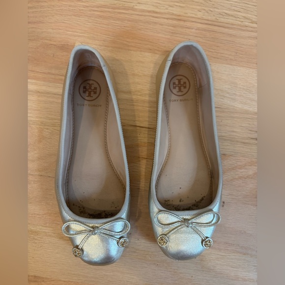 Tory Burch Laila Driver ballet flats in gold-tone leather size 5 - Picture 5 of 10